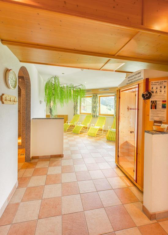Hotel Jaegerhof Kolsassberg Exterior photo